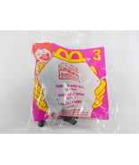 Vintage 1997 McDONALD&#39;s HAPPY MEAL TOY ANIMAL KINGDOM #3 GORILLA &amp; BABY NEW - $5.42 CAD