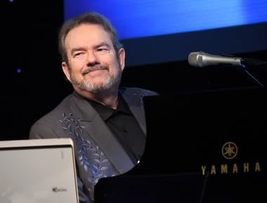 Jimmy Webb 8&quot;x10&quot; Color Concert Photo - $15.67
