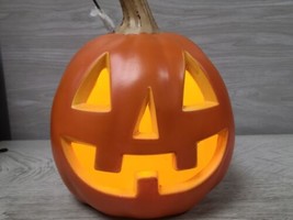 Halloween Lighted Blow Mold Plastic Pumpkin 9&quot; Unbranded  - £7.81 GBP