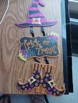Trick Or Treat Hangable Large Sign-BRAND NEW-SHIPS Same Business Day - £10.50 GBP