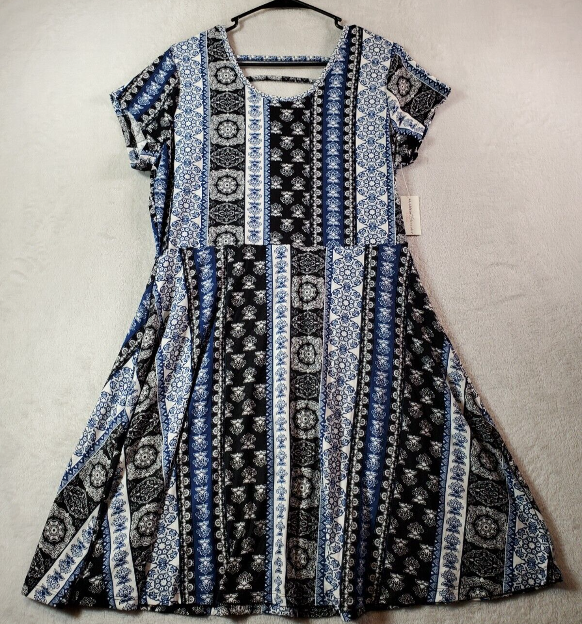 Boobie &amp; Brooks Fit &amp; Flare Dress Womens Large Multi  Short Sleeve Round... - $11.70