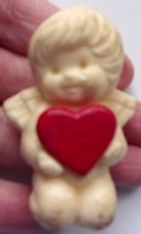 Vintage Avon Potpourri Mini Pomander White Angel With Heart - $2.72 CAD