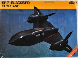Testors SR-71 Blackbird Spyplane 1/48 Scale Kit No. 584 - £74.66 GBP