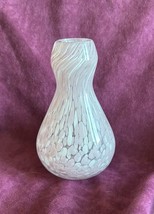Small Art Glass Vase Pink White w Speckled Swirl, 4.5&quot; G8 - $12.19