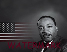 Martin Luther King Jr. w/ American Flag in Background B&amp;W Vintage 8x10 P... - $8.90