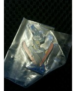 Bugs Bunny Pin - $75.05 MXN