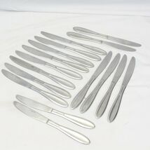 Farberware FRW57 Dinner Knives 8-1/2" Stainless Lot of 16 - $16.65