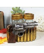 Western Cowboy Revolver Pistol With Ammo Bullets Salt And Pepper Shaker Set - $474.37 MXN