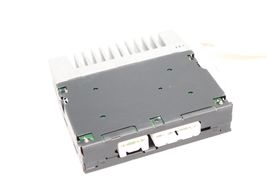 00-02 TOYOTA CELICA AMPLIFIER Q7344 image 8