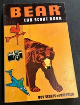 Vintage Bear Cub Scout Book 1967 BSA Boy Scouts - £4.89 GBP