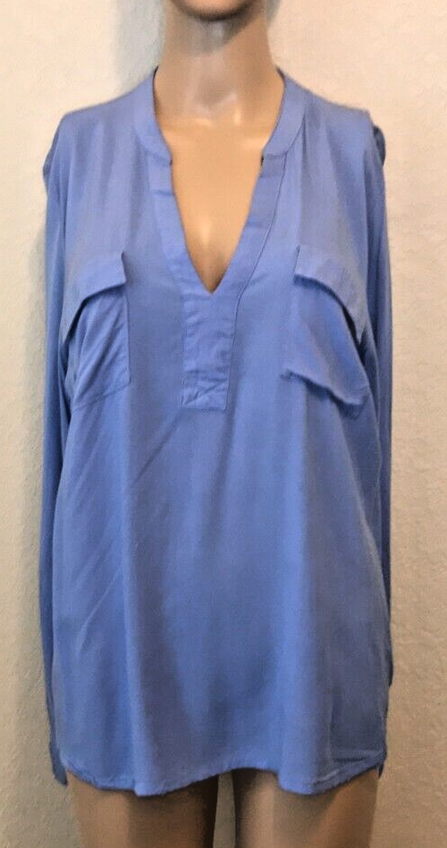 Lauren Conrad Women’s Blouse Size L - $18.79