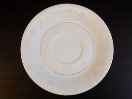 Crown Ming Queens Lace Pattern 6&quot; Wide Saucer Plate Jian Shiang Fine China - £6.30 GBP
