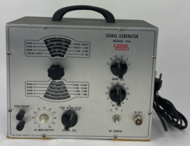 Eico Signal Generator Model 324 - Powers Up &amp; Lights Up , Not Tested - $696.08 MXN