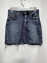 Wild Fable Women&#39;s Blue Denim Mini Skirt Frayed Hem Pockets 2 - $14.01