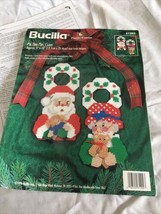 BUCILLA 1986 Christmas SANTA Door Knob Hanger Kit #61202 CLAUS Needlepoint Plast - £11.65 GBP