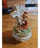 TRINKET BOX WITH GIRL praying kneeling by the  Cross. unbranded and unbo... - $16.80