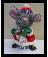 Gemmy Gray Mouse with String of Lights Singing and Lighted No Motion - $453.89 MXN