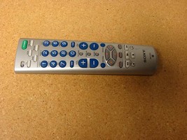 Sony RM-V302 Remote Control - £5.36 GBP