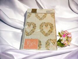Color Mates Art Faire Vintage A Gift For You Wrapping Paper Floral Hearts - $15.87