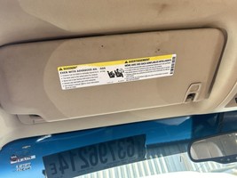Driver Left Sun Visor Illuminated Fits 07-14 ESCALADE 104731891 - $1,074.26 MXN
