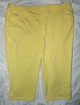 Women&#39;s Classic Quacker Factory Brand Yellow Capris size 3X / 48-52x22 - £20.29 GBP