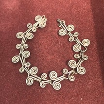 Vintage Nonmagnetic Silver Wire Loops Link Bracelet – 6.5 inches long x ... - £11.93 GBP