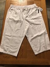 Breckenridge Womens Sheeting Capri Size XL BRAND NEW-SHIPS N 24 HOURS - $753.64 MXN