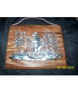 Vintage Canadian Bear in Woods Chrome Plastic &amp; Wood Plaque 10&quot; x 9&quot; - $471.22 MXN