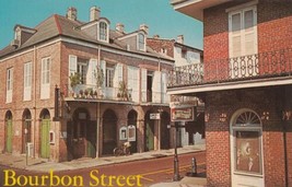 Bourbon Street Vieux Carre Scene New Orleans Louisiana LA Postcard C36 - £2.38 GBP