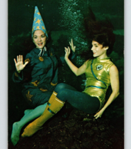 Weeki Wachee Mermaids Florida Chrome Postcard Ladies Underwater Wizard Hat Retro - £10.09 GBP