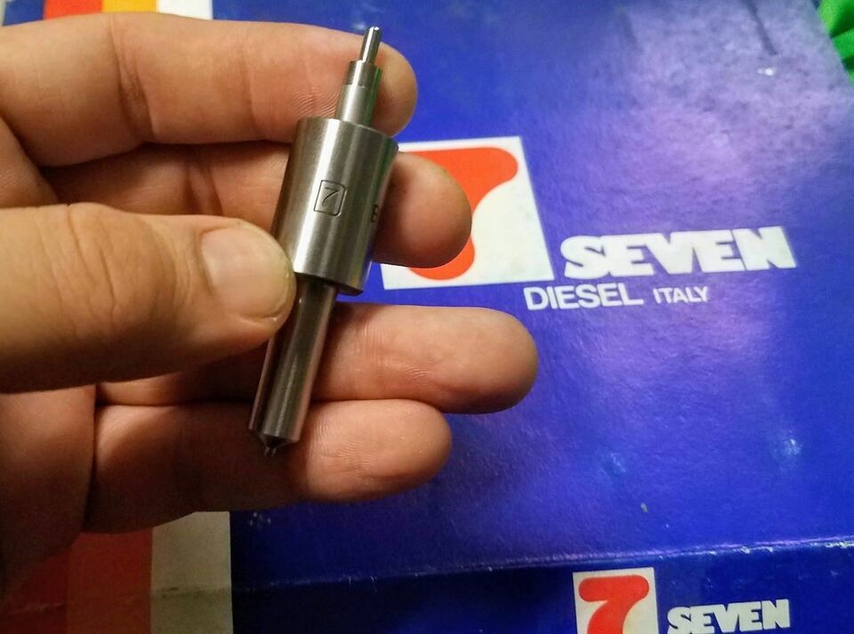 SCANIA DS8 INJECTOR NOZZLE DLLA176S440 BOSCH DLLA150S494 0 433 271 224 - $54.74