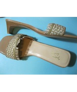 SUSAN LUCCI SANDALS Slip-on SHOES waved Ivory and Tan LEATHER Size 9M - ... - $35.00