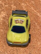 2" Power Rangers Fury Yellow Pull Back &amp; Go Plastic Racer Car *Pre-Owned... - $8.99