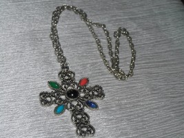 Vintage Silvertone Chain with Lacey Openwork &amp; Colorful Plastic Cabs CROSS Pend - £8.30 GBP