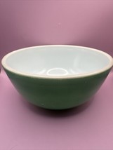 Vintage Pyrex Mixing Bowl 403 Green Primary 2.5 Qt Glass Nesting Cookware - $24.74