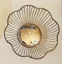 Silver plated Wire Fruit Bread Basket  9.5&quot; VTG Scalloped Shape Serving Bowl - £15.69 GBP
