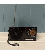 1990 Vintage INTERNATIONAL AM/FM Portable Radio  WORKS GUC - $33.83 CAD