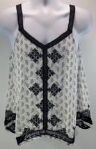 MM) Lucky Brand Woman Black White Lace V-Neck Tank Top Medium - $7.91 MM) Lucky Brand Woman Black White Lace V-Neck Tank Top Medium - $7.91