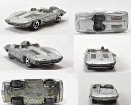 2002 Hot Wheels 1957 CORVETTE STINGRAY Chevy Die Cast Car Silver Mattel  - $8.86