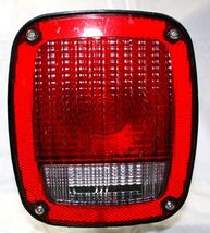 Grote 5371-76 Cab Chassis Rear Taillight LH Lamp Only OEM #673 - €16,83 EUR