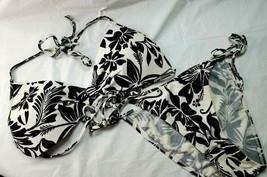 BAMBOO ISLAND Size Large  Black &amp; White Floral Hibiscus String Bikini - $18.96