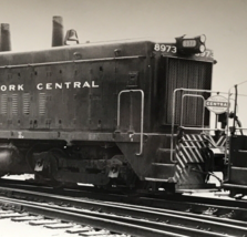 New York Central Railroad NYC #8973 SW9 Electromotive Train Photo Avon IN - £7.47 GBP