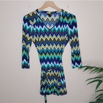 East 5th | Blue Green Yellow Zig Zag Tunic Top, size small - £9.16 GBP