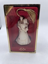 Lenox  Bride And Groom Ornament Christmas Tree Annual 2003 With Box - £12.50 GBP