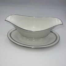 Lexington Oxford Div Of Lenox Gravy Boat with Attached Underplate - £78.94 GBP