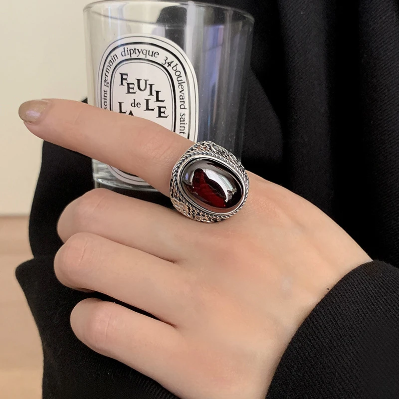 925 Stamp Red Zircon Ring for Women Trendy Elegant Hollow Geometric Vintage Hand - £11.87 GBP