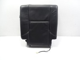 17 Lexus GX460 seat cushion, back, 2nd row, right, black - $2,795.82 MXN