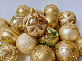 D3.9" Glass Decorative Christmas Tree Ball Ornaments Set 6 - $58.99