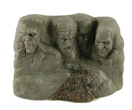 Sideshow Universal Studios Monsters Classic Monster Mountain Polystone F... - £75.17 GBP