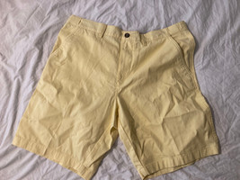 MAINE New England Shorts, 38&quot; Waist,  Chino,  Yellow Adjustable Waist NWT FREE P - £11.14 GBP